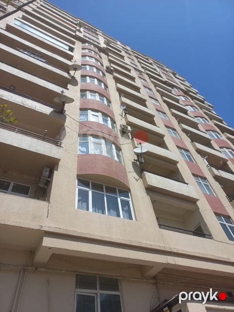 Satılır 10 otaqlı yeni tikili 500 m²