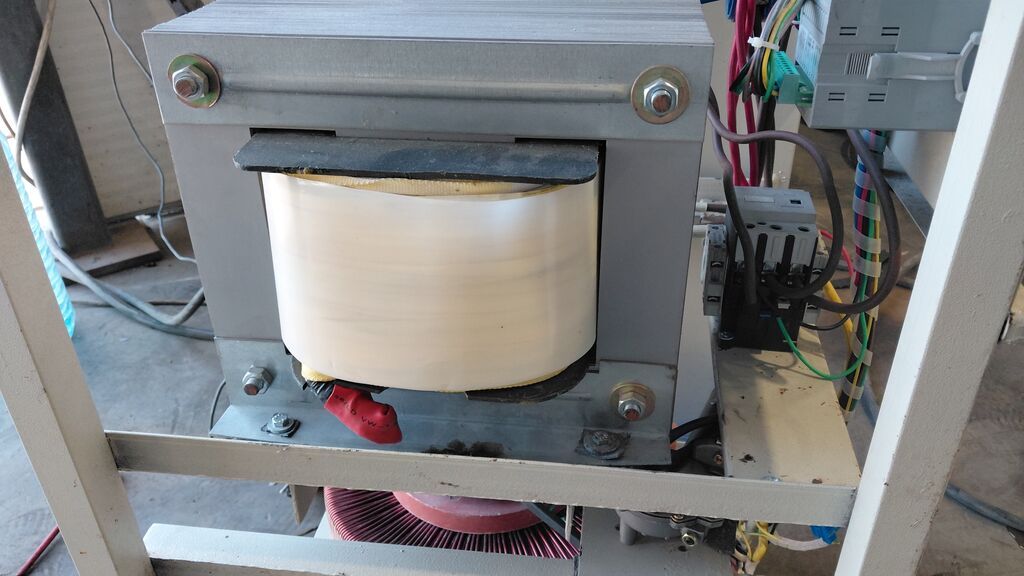 50 kva delta mis trafo, mis latir, daş sigorta, qorucu kontaktir — Gərginlik stabilizatoru, Sumqayıt (3)