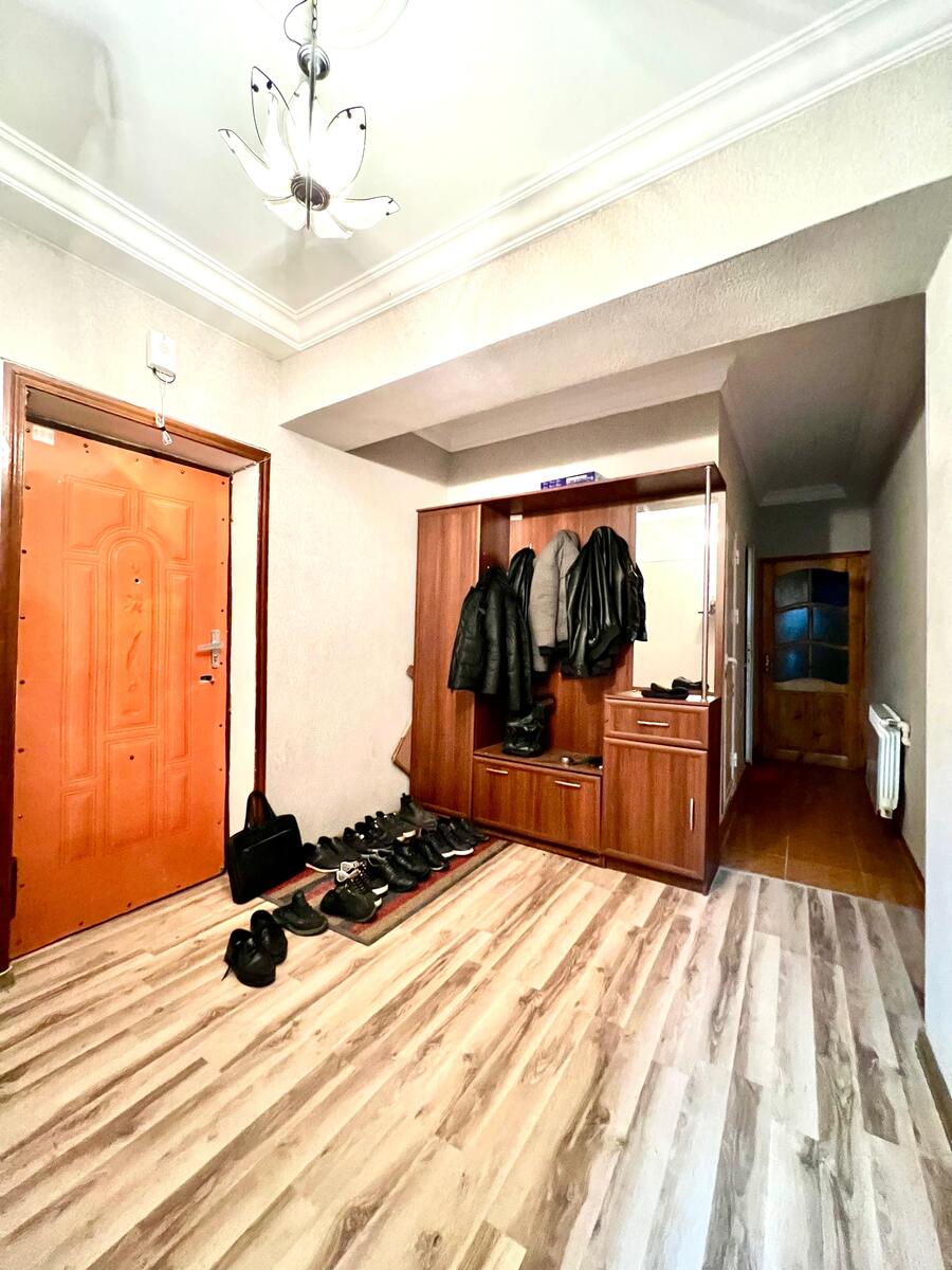 Satılır 3 otaqlı köhnə tikili 105 m² — Mənzil, Bakı (9)