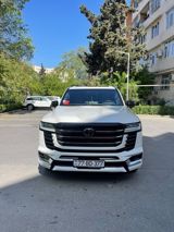 Toyota Land Cruiser, 3.5 L, 2021 il, 48 500 km — Cars