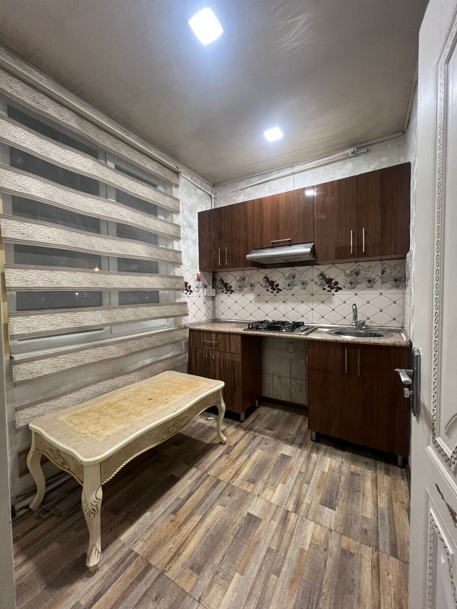 Satılır 2 otaqlı köhnə tikili 55 m² — Mənzil, Bakı (2)