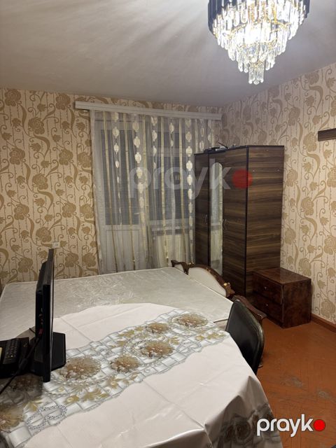 İcarəyə verilir 1 otaqlı köhnə tikili 32 m²