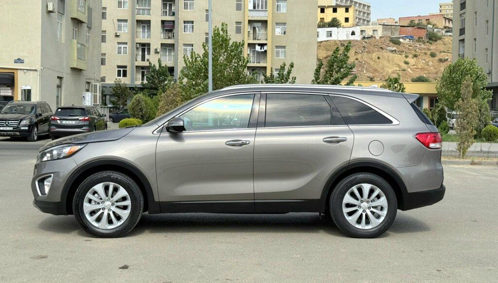 Kia Sorento, 2.0 L, 2016 il, 114 015 km — Avtomobillər, Bakı (7)