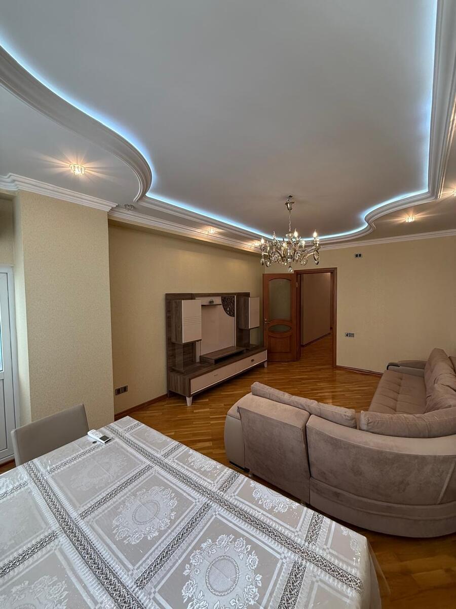 Satılır 3 otaqlı yeni tikili 130 m² — Mənzil, Bakı (3)