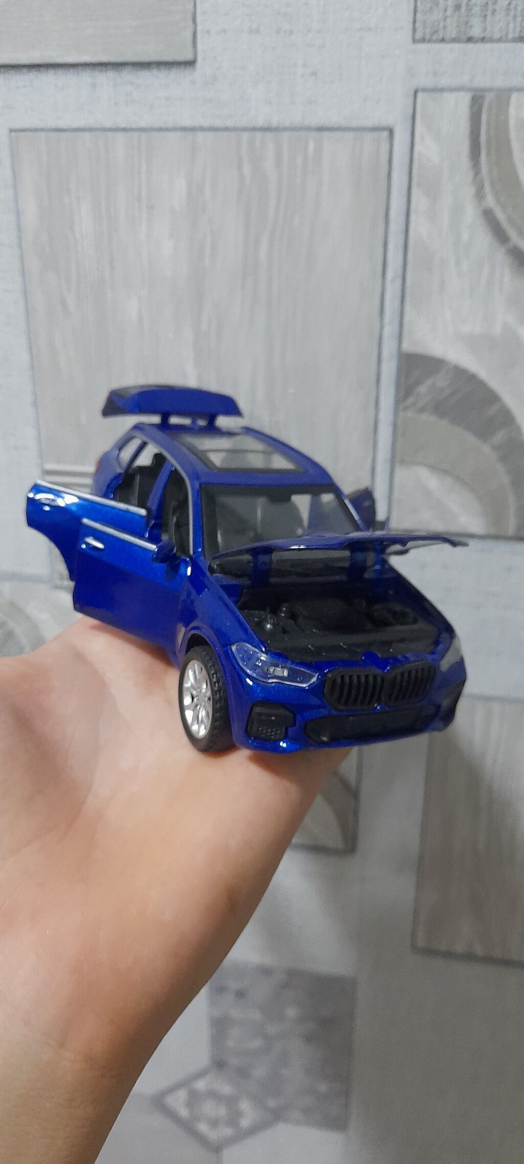 Bmw X5 1:32 Ölçüdə Təzədir Səsli və İşıqlı Hər yeri açılır heç bir — İdman, hobi, istirahət, Bakı (3)