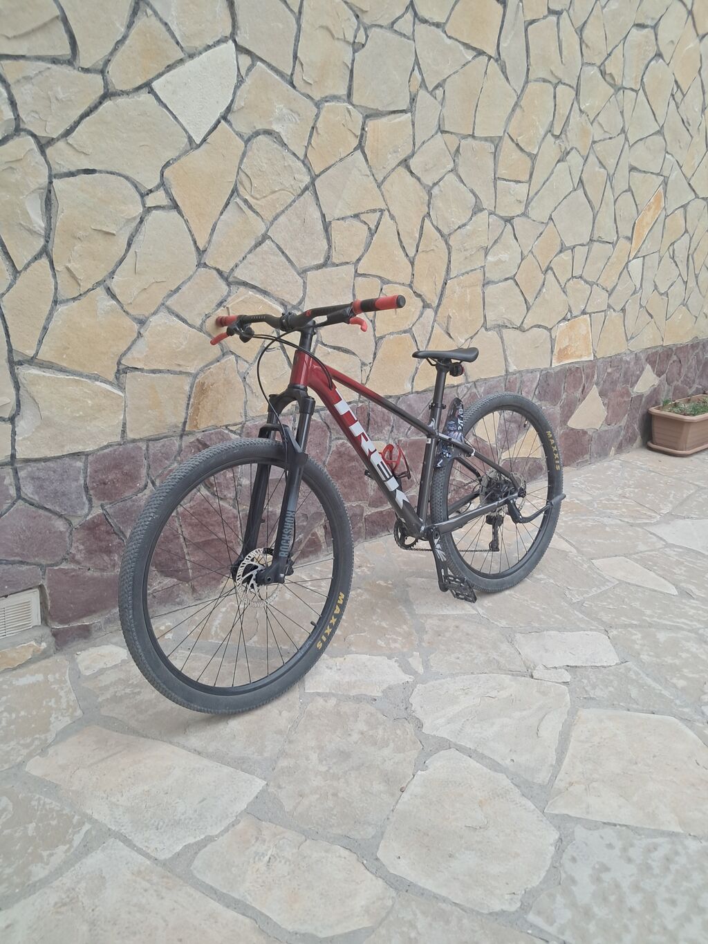 Trek hardtail dağ velosipedi Xüsusiyyətlər: - Yüngül alüminium — Dağ velosipedləri, Masazır (3)