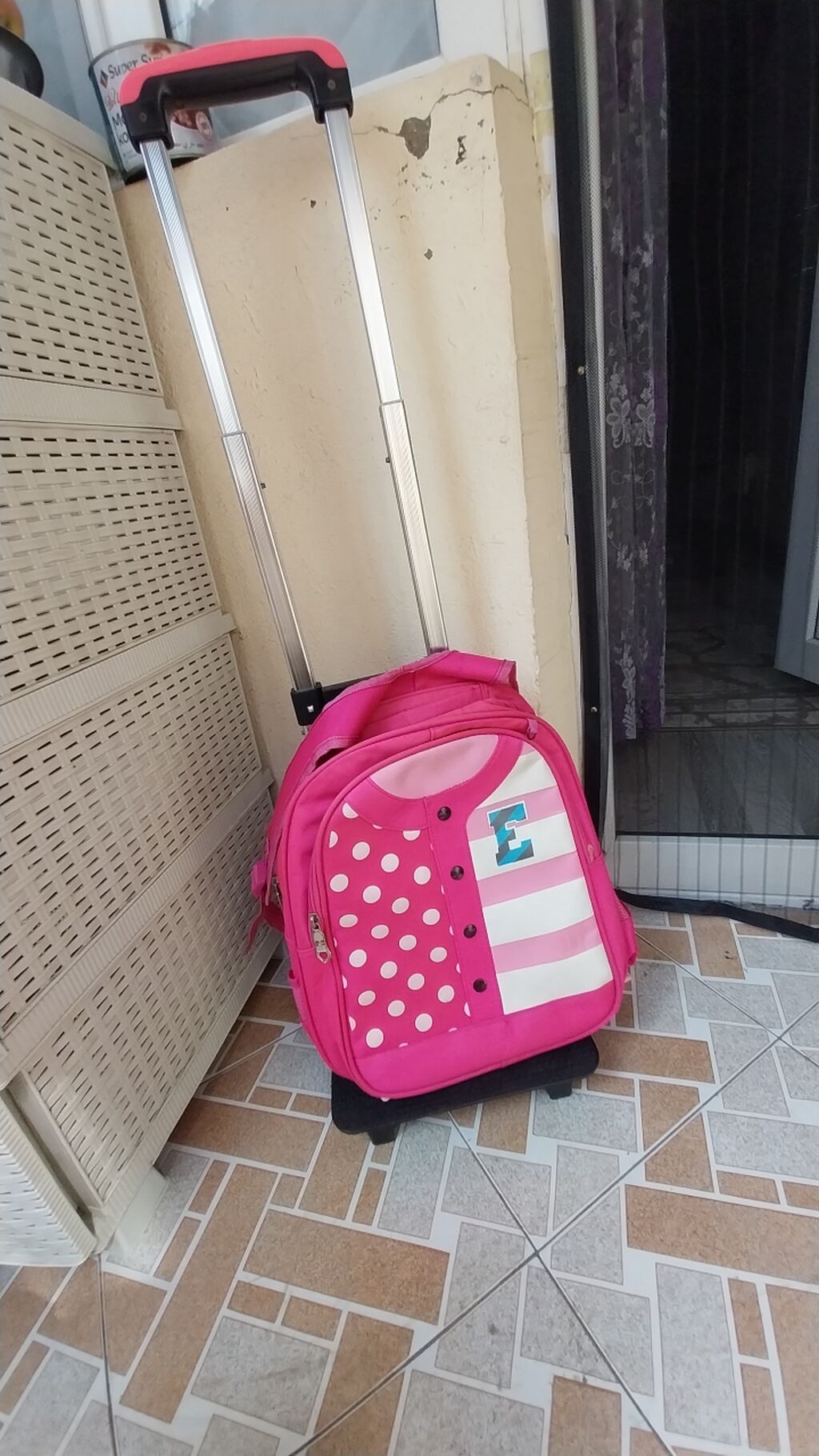 Mektebli cantasi ela vezyette unvan yeni yasamal.inwaatcilar — Sırt çantaları, ranelər, çantalar, Masazır (6)