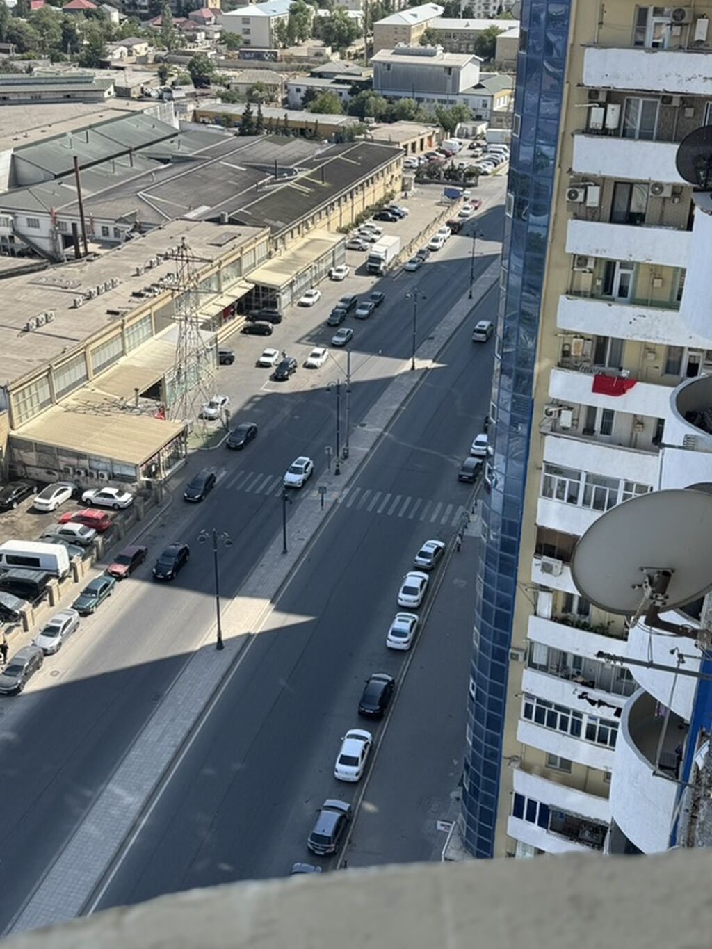 Mənzil – yeni tikili, dəniz mənzərəli - Planlama: geniş qonaq otağı — Daşınmaz əmlak, Digah (5)