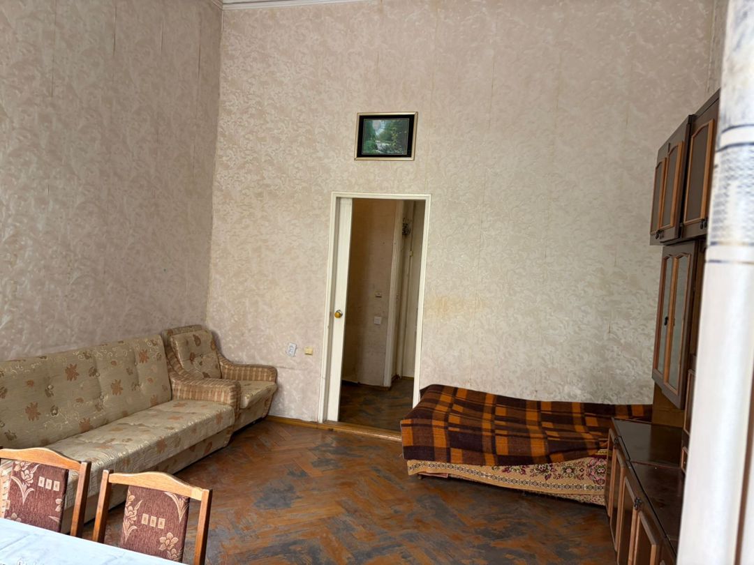 Satılır 1 otaqlı köhnə tikili 40 m² — Mənzil, Bakı (10)