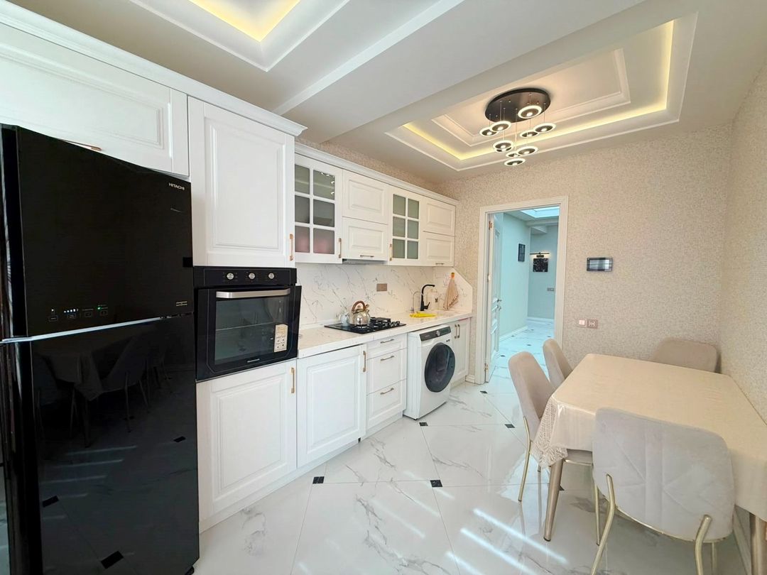 İcarəyə verilir 3 otaqlı yeni tikili 130 m² — Mənzil, Bakı (2)