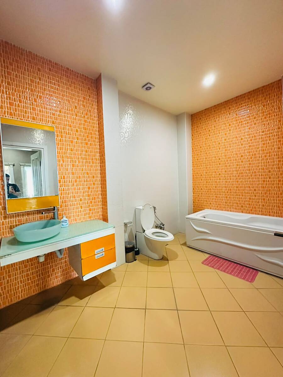 İcarəyə verilir 4 otaqlı yeni tikili 200 m² — Mənzil, Bakı (11)