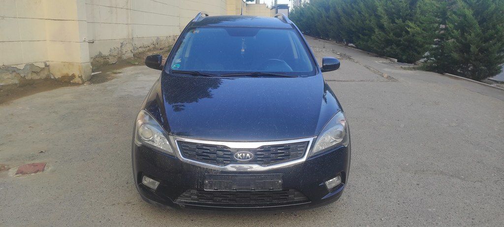 Kia Ceed SW, 1.4 L, 2009 il, 335 000 km — Avtomobillər, Bakı (7)