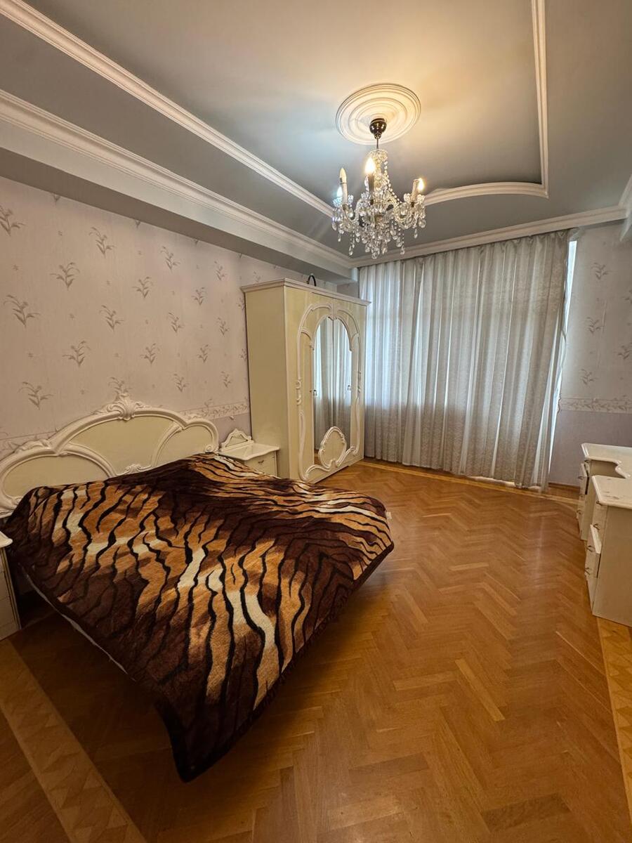 İcarəyə verilir 3 otaqlı yeni tikili 160 m² — Mənzil, Bakı (8)