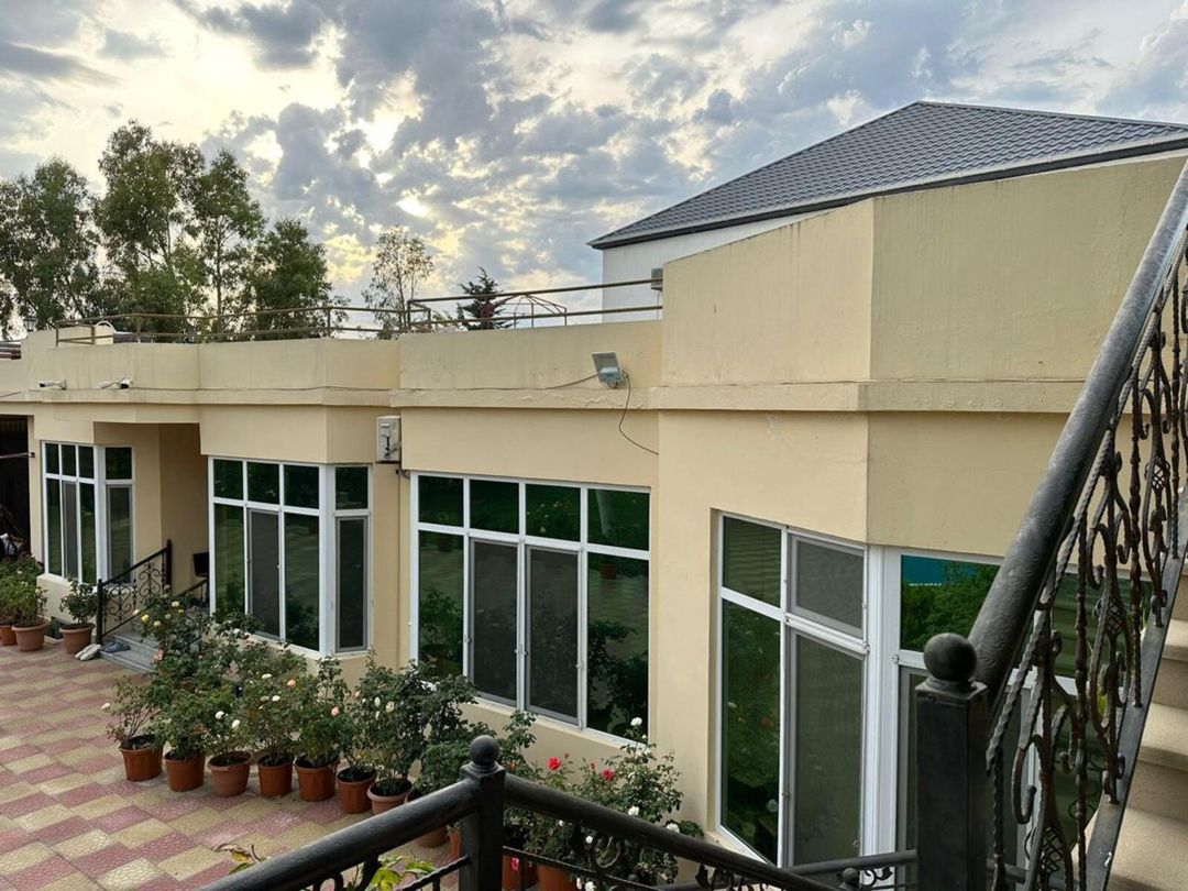 Satılır 4 otaqlı həyət evi/bağ evi 400 m² — Ev, villa, Bakı (2)