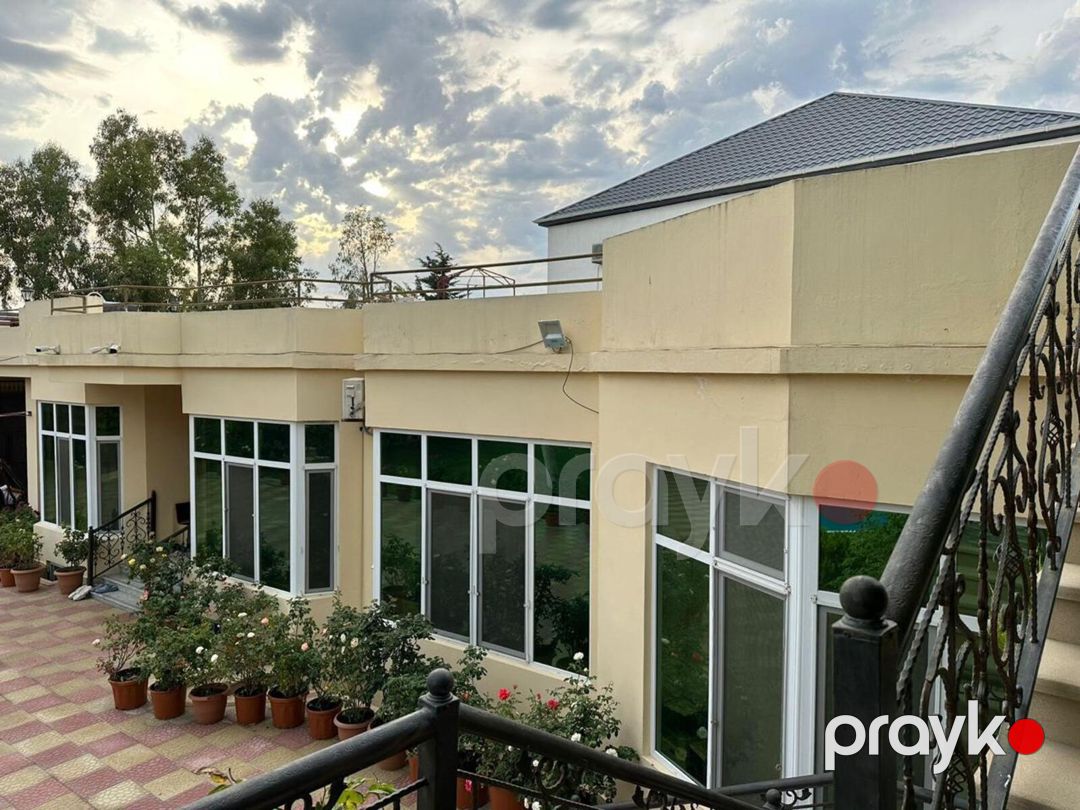 Satılır 4 otaqlı həyət evi/bağ evi 400 m² — Ev, villa, Bakı (2)