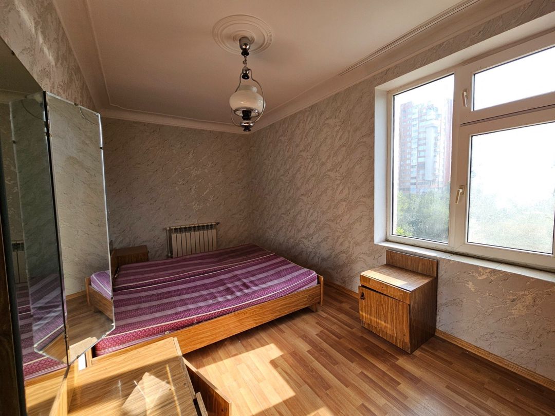 Satılır 2 otaqlı köhnə tikili 60 m² — Mənzil, Bakı (3)