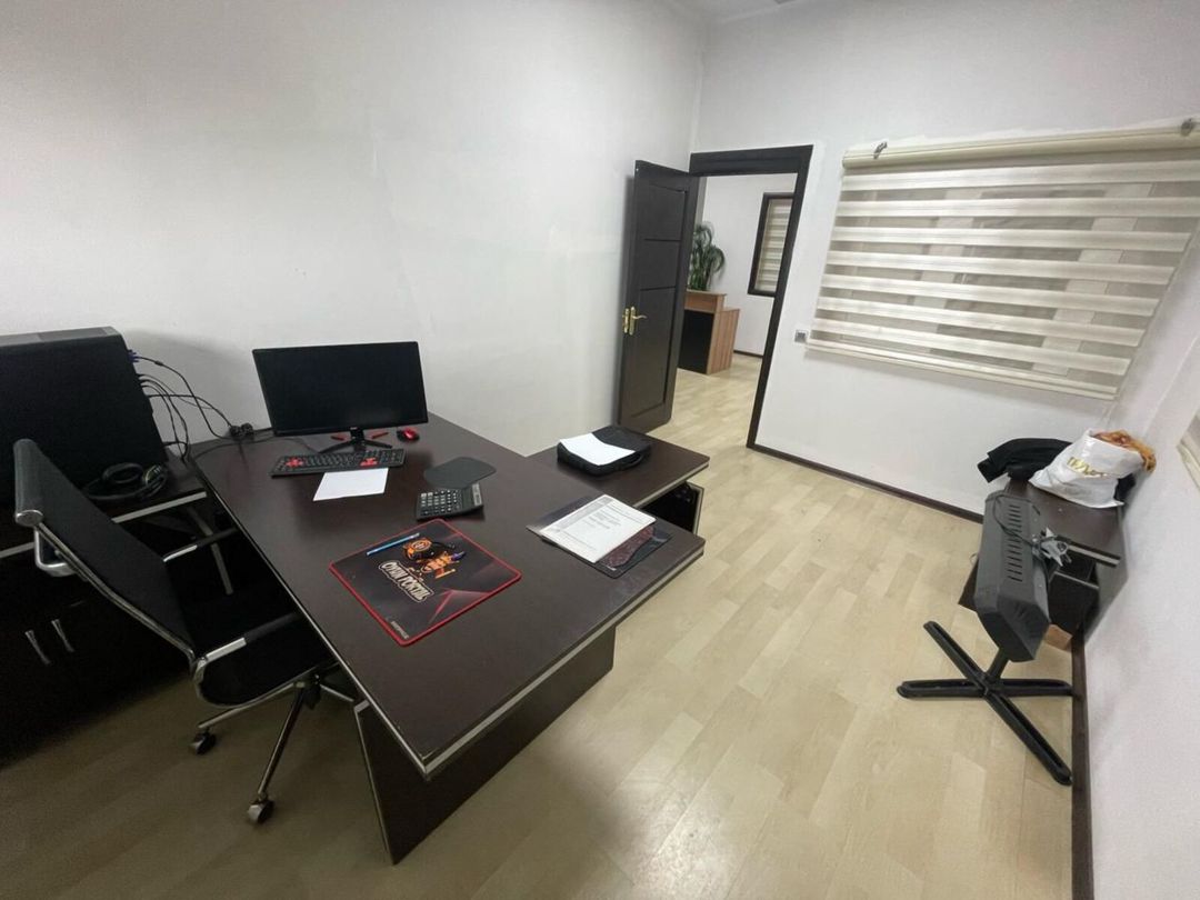 İcarəyə verilir 5 otaqlı ofis 204.3 m² — Ofis, Bakı (5)