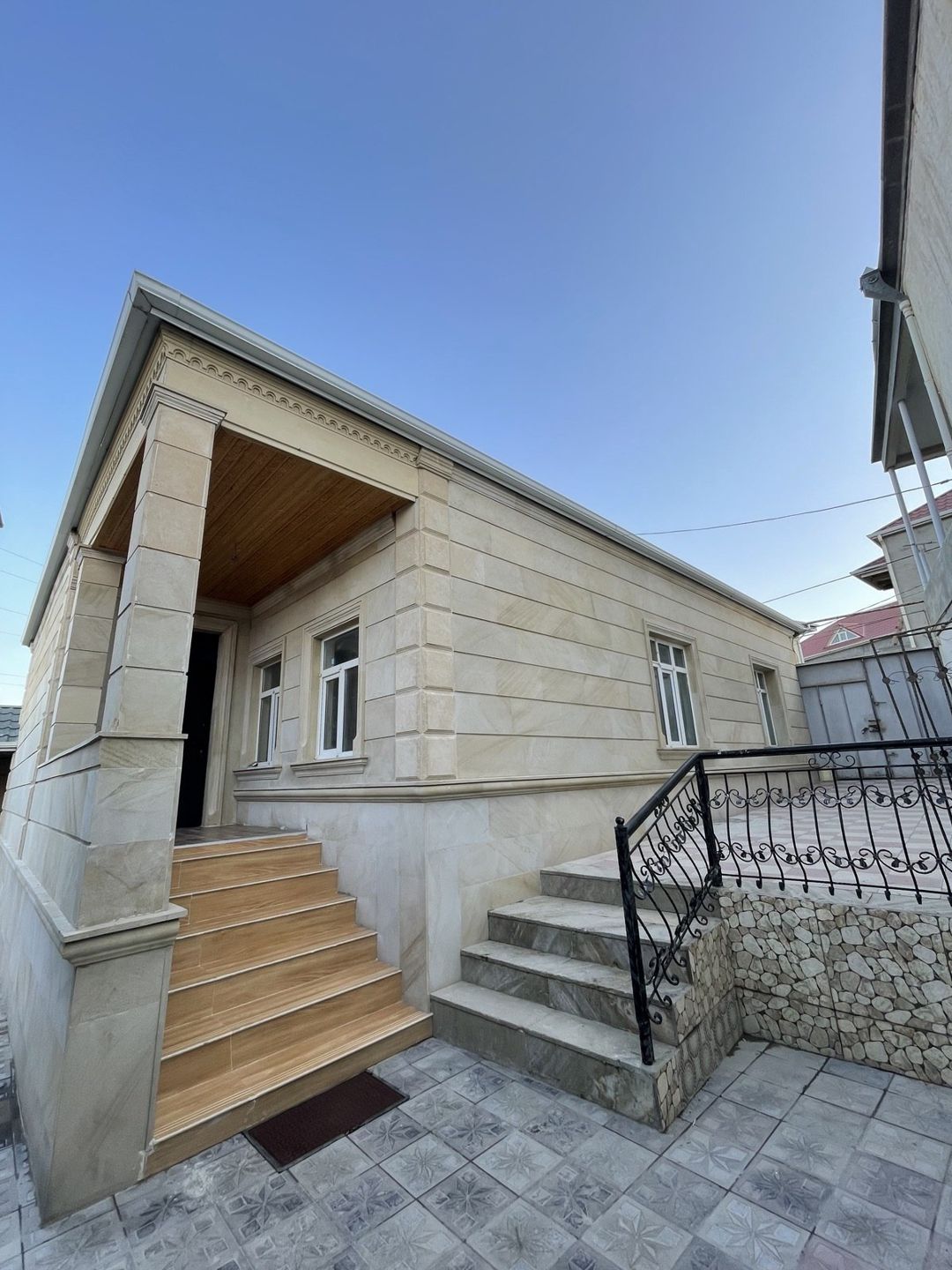 Satılır 4 otaqlı həyət evi/bağ evi 120 m² — Ev, villa, Bakı (2)