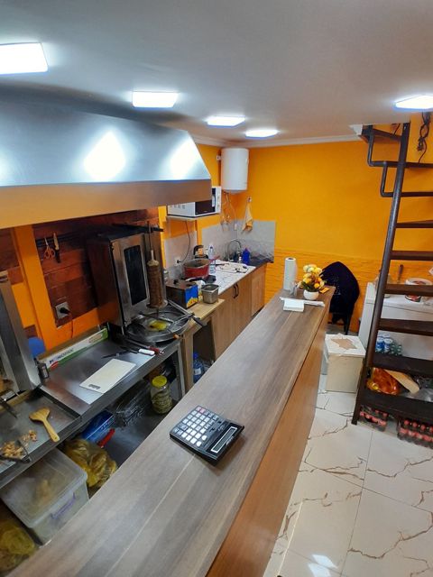 Satılır obyekt 25 m² — Bakı