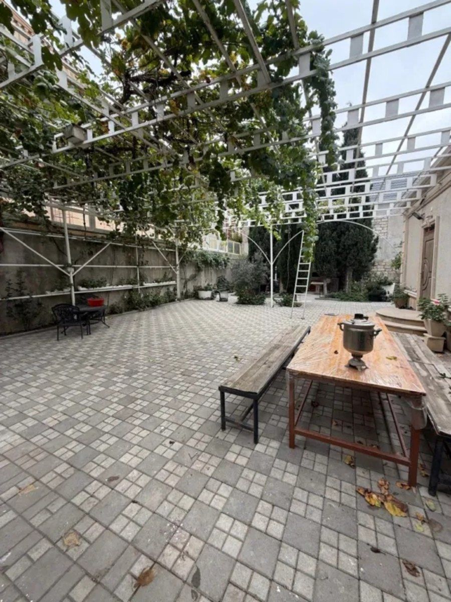 Satılır 7 otaqlı həyət evi/bağ evi 150 m² — Ev, villa, Bakı (9)