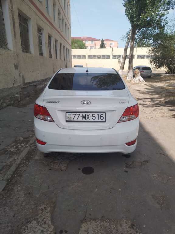 Hyundai Accent, 1.6 L, 2014 il, 360 000 km — Avtomobillər, Sumqayıt (5)