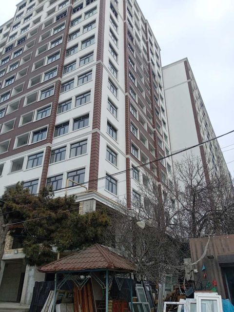 Satılır 3 otaqlı yeni tikili 80 m² — Bakı