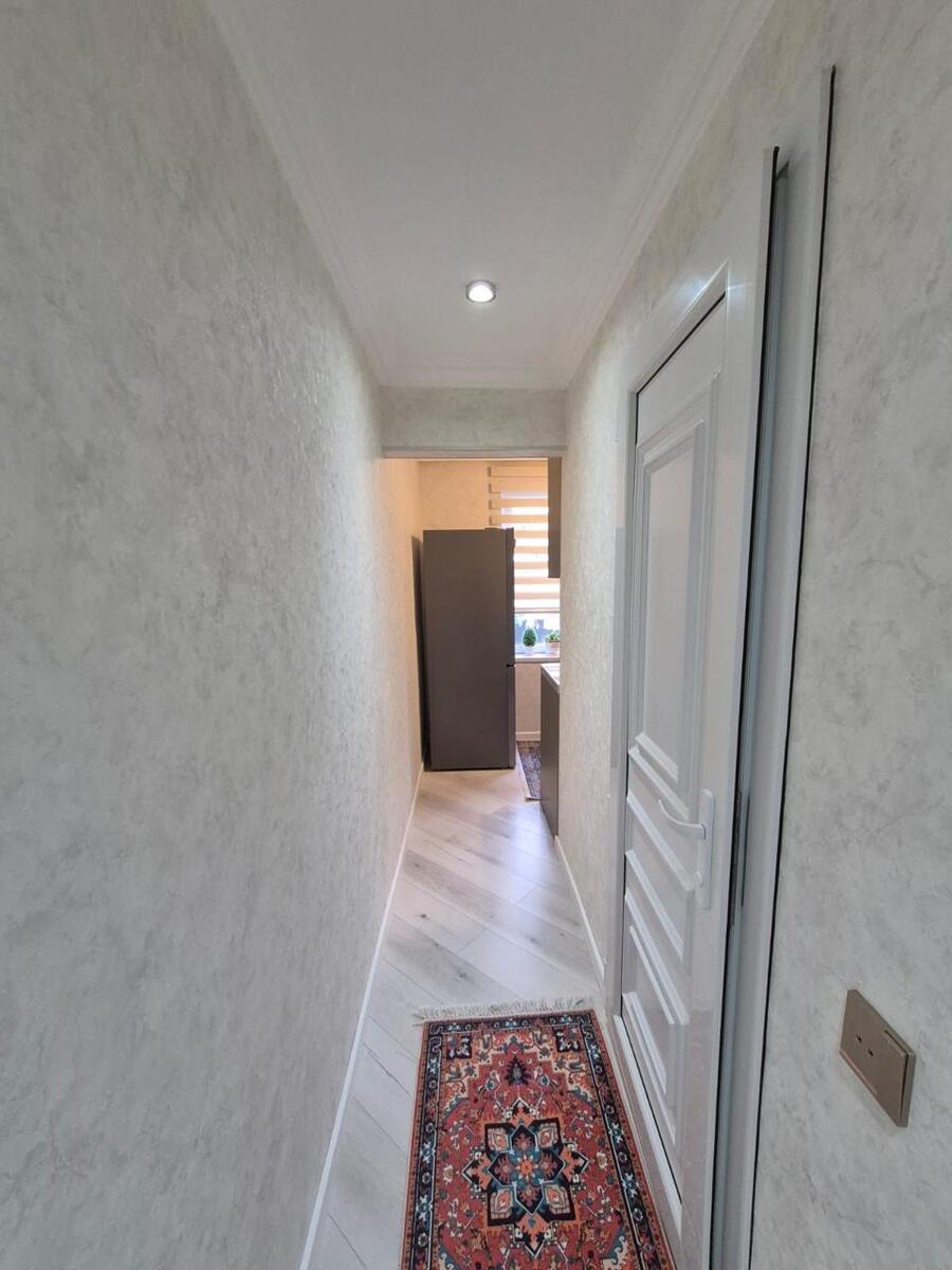 Satılır 2 otaqlı köhnə tikili 55 m² — Mənzil, Bakı (7)