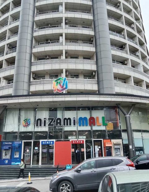 Satılır 3 otaqlı yeni tikili 150 m² — Bakı