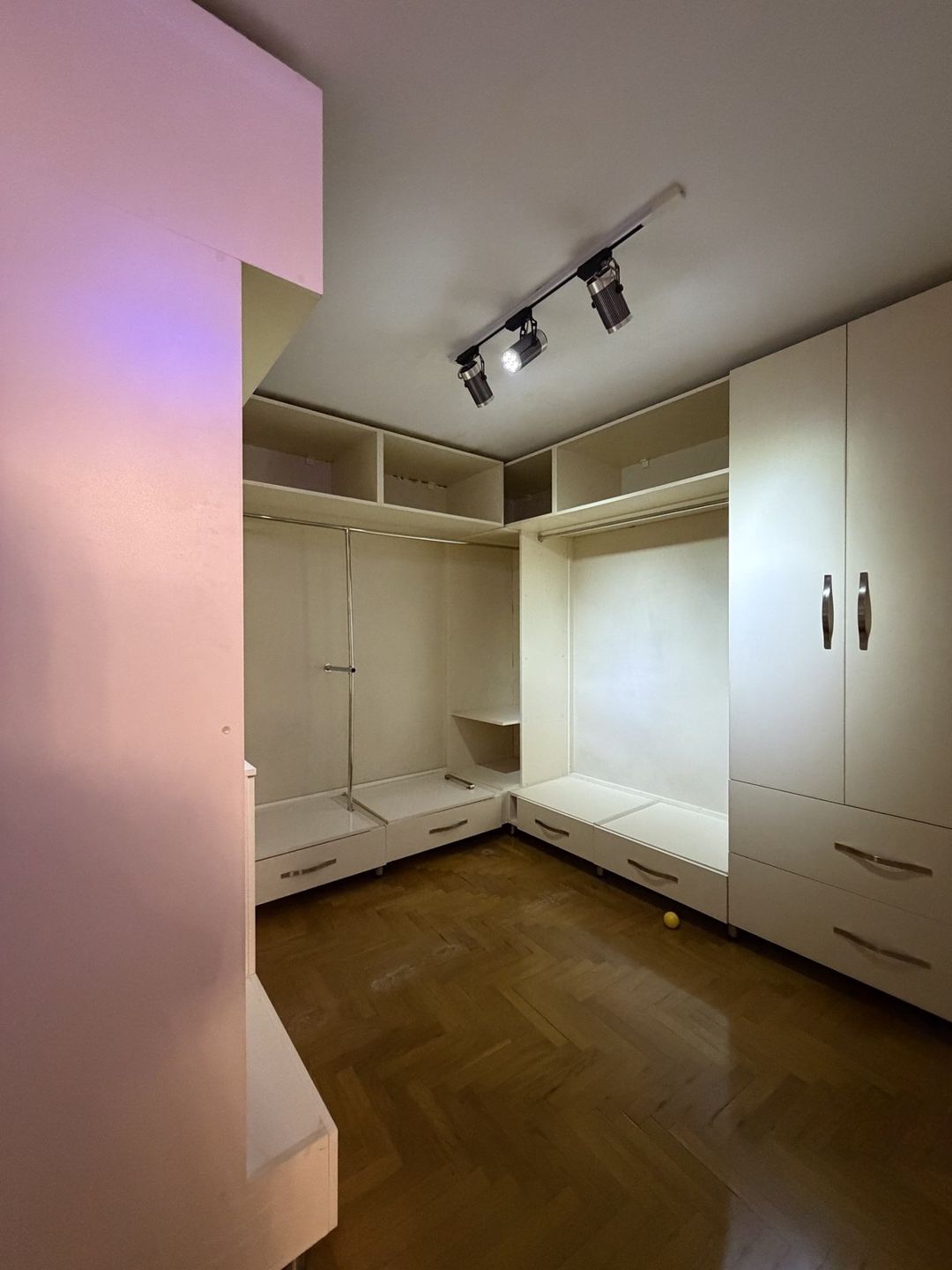 İcarəyə verilir 3 otaqlı köhnə tikili 175 m² — Mənzil, Bakı (6)