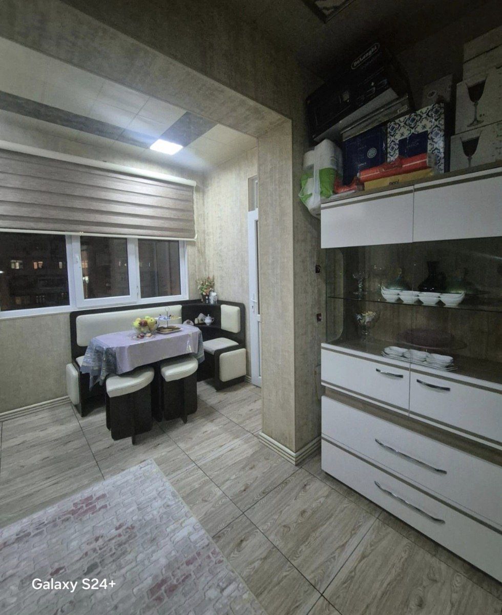 Satılır 4 otaqlı köhnə tikili 110 m² — Mənzil, Bakı (5)