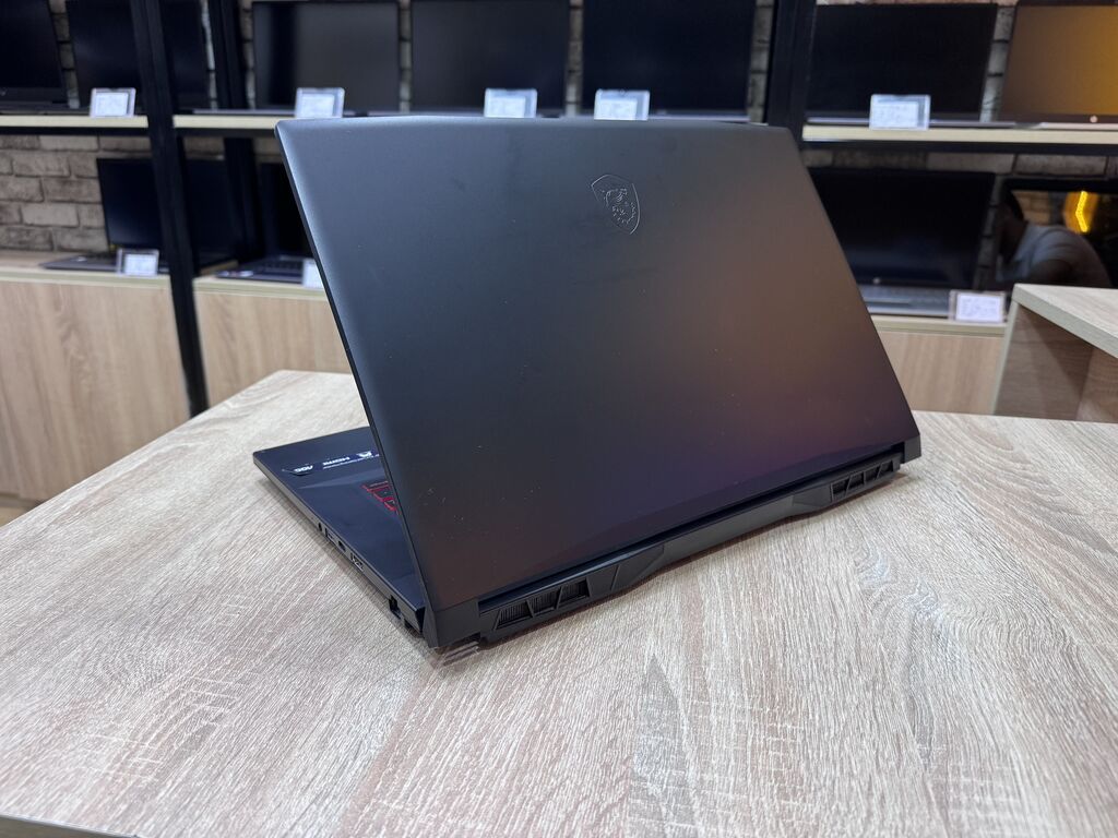 İşlənmiş MSI, 15.6 Intel Core i5, 512 GB, Ünvandan götürmə, Ödənişli çatdırılma, Rayonlara çatdırılma — MSI, Bakı (8)