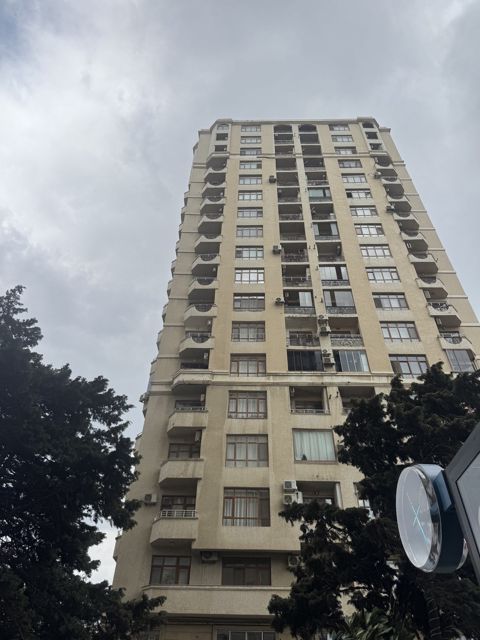 Satılır 3 otaqlı yeni tikili 117 m² — Bakı