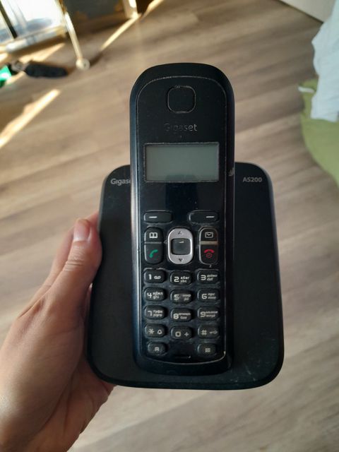 Stasionar telefon — Bakı
