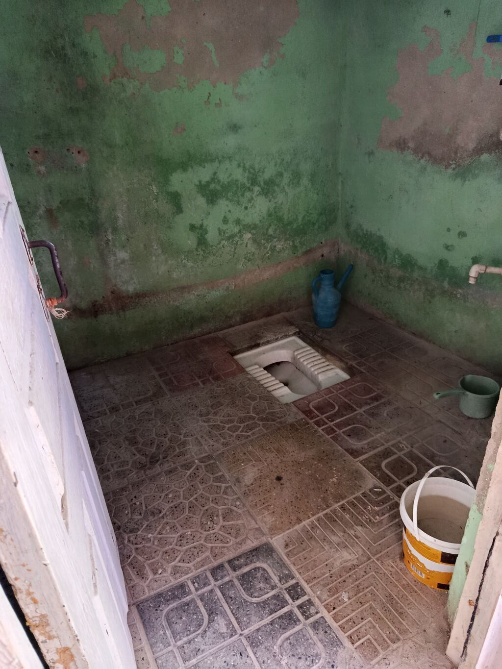 Salam iki otaq bir salon kunasi hamam tualet birdi qaz işıq sizlikdi — Daşınmaz əmlak, Digah (3)