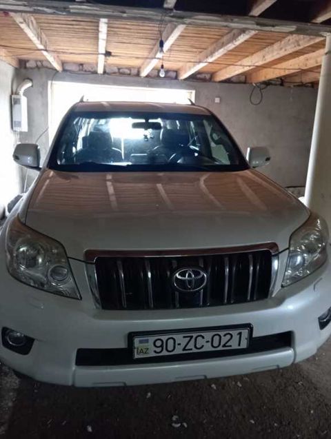 Toyota Land Cruiser Prado, 2.7 L, 2011 il, 180 000 km — Tovuz