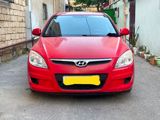 Hyundai i30: 1.4 l 2008 il Hetçbek — Otomobil