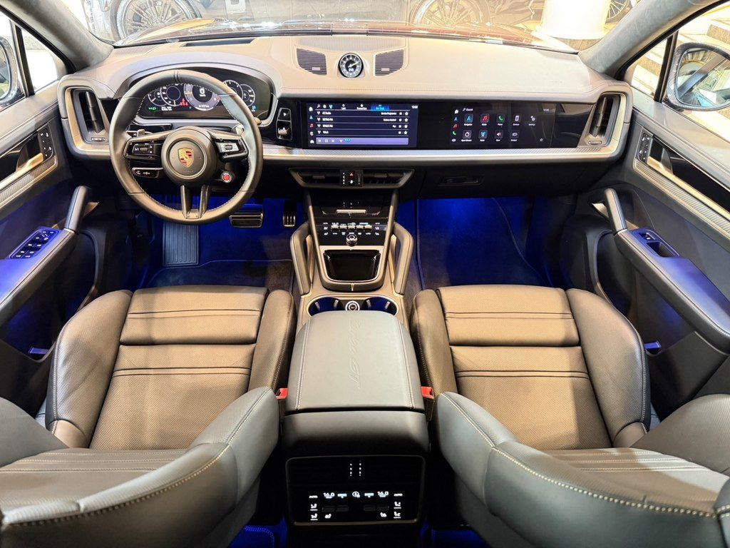 Porsche Cayenne S Coupe, 4.0 L, 2026 il, 3 000 km — Avtomobillər, Bakı (11)