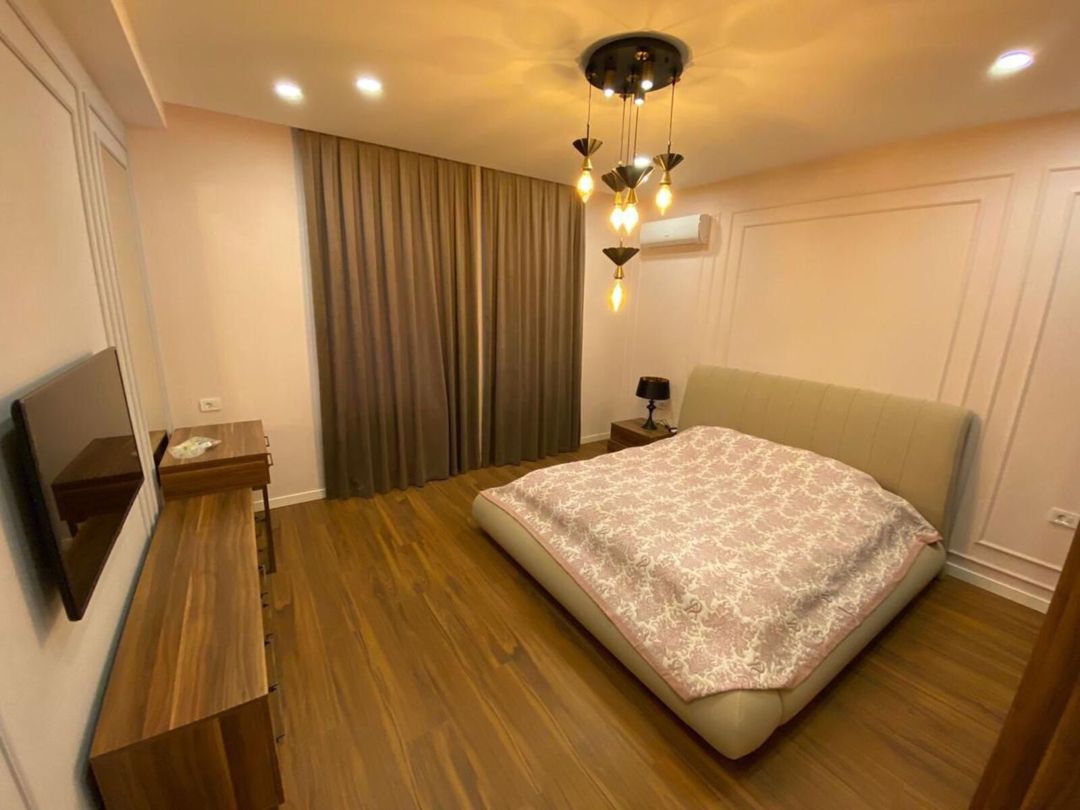 İcarəyə verilir 8 otaqlı həyət evi/bağ evi 700 m² — Ev, villa, Bakı (10)