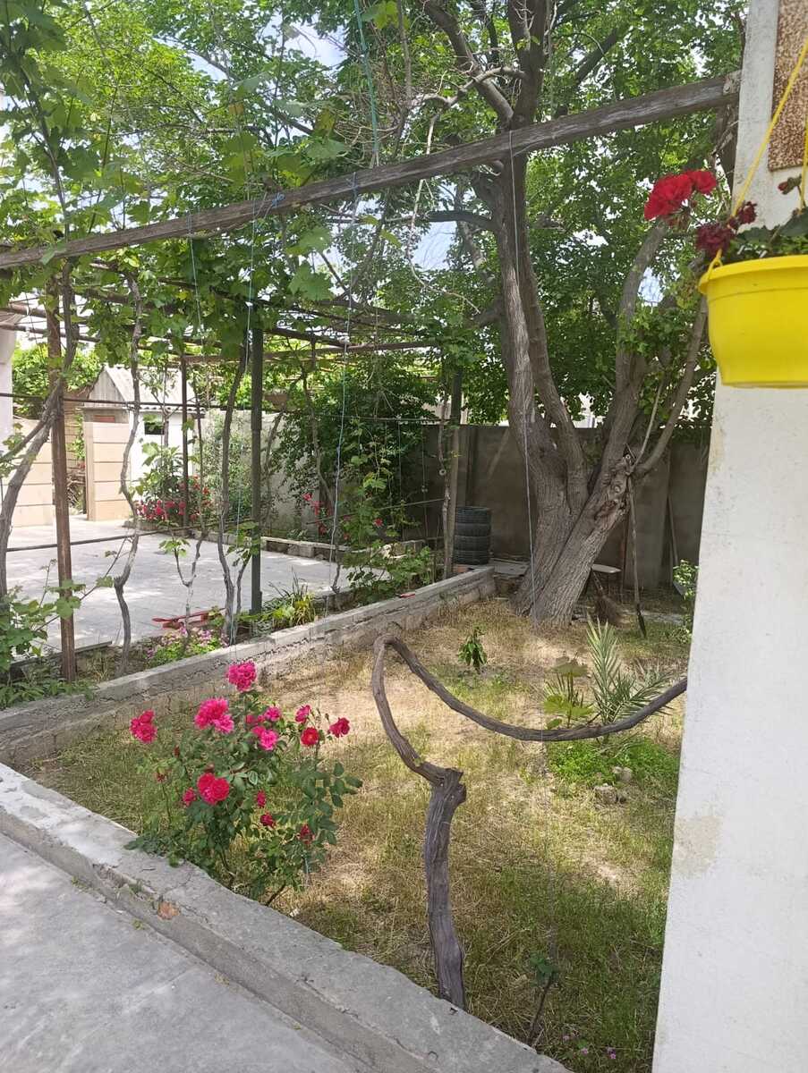 Satılır 9 otaqlı həyət evi/bağ evi 350 m² — Ev, villa, Bakı (2)