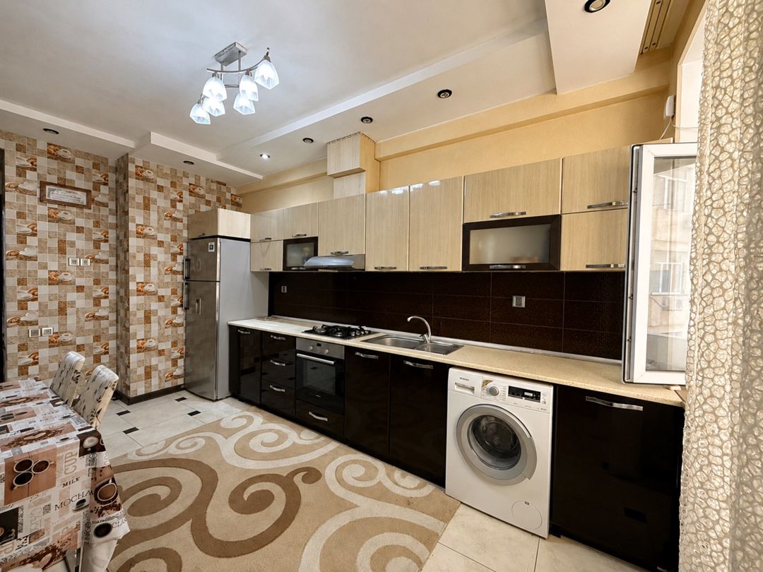 Satılır 4 otaqlı yeni tikili 160 m² — Mənzil, Bakı (11)
