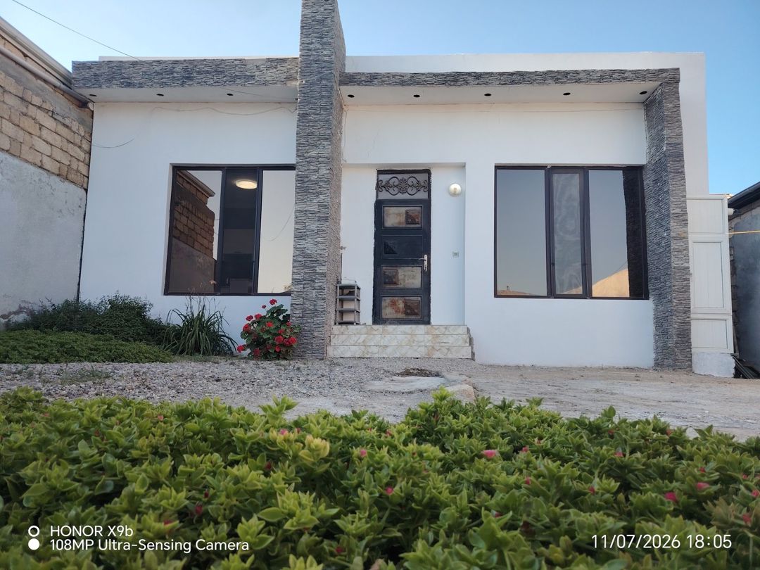 Satılır 4 otaqlı həyət evi/bağ evi 100 m² — Ev, villa, Bakı (2)