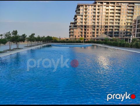 Satılır 4 otaqlı yeni tikili 140 m²