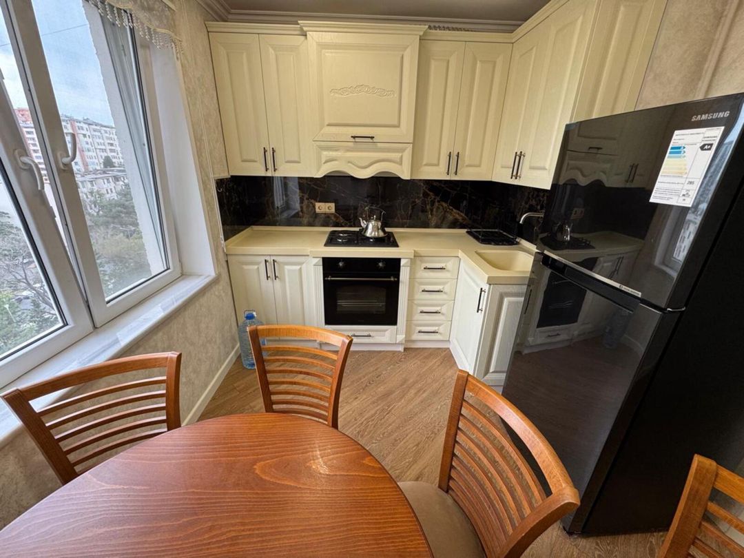 İcarəyə verilir 2 otaqlı köhnə tikili 70 m² — Mənzil, Bakı (11)