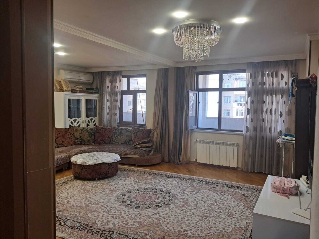 Satılır 5 otaqlı köhnə tikili 120 m² — Mənzil, Bakı (3)