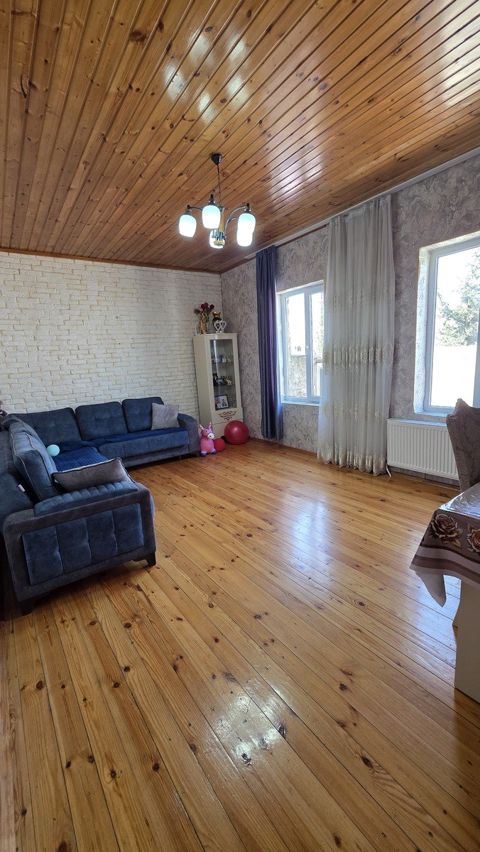 Satılır 3 otaqlı həyət evi/bağ evi 100 m² — Bakı