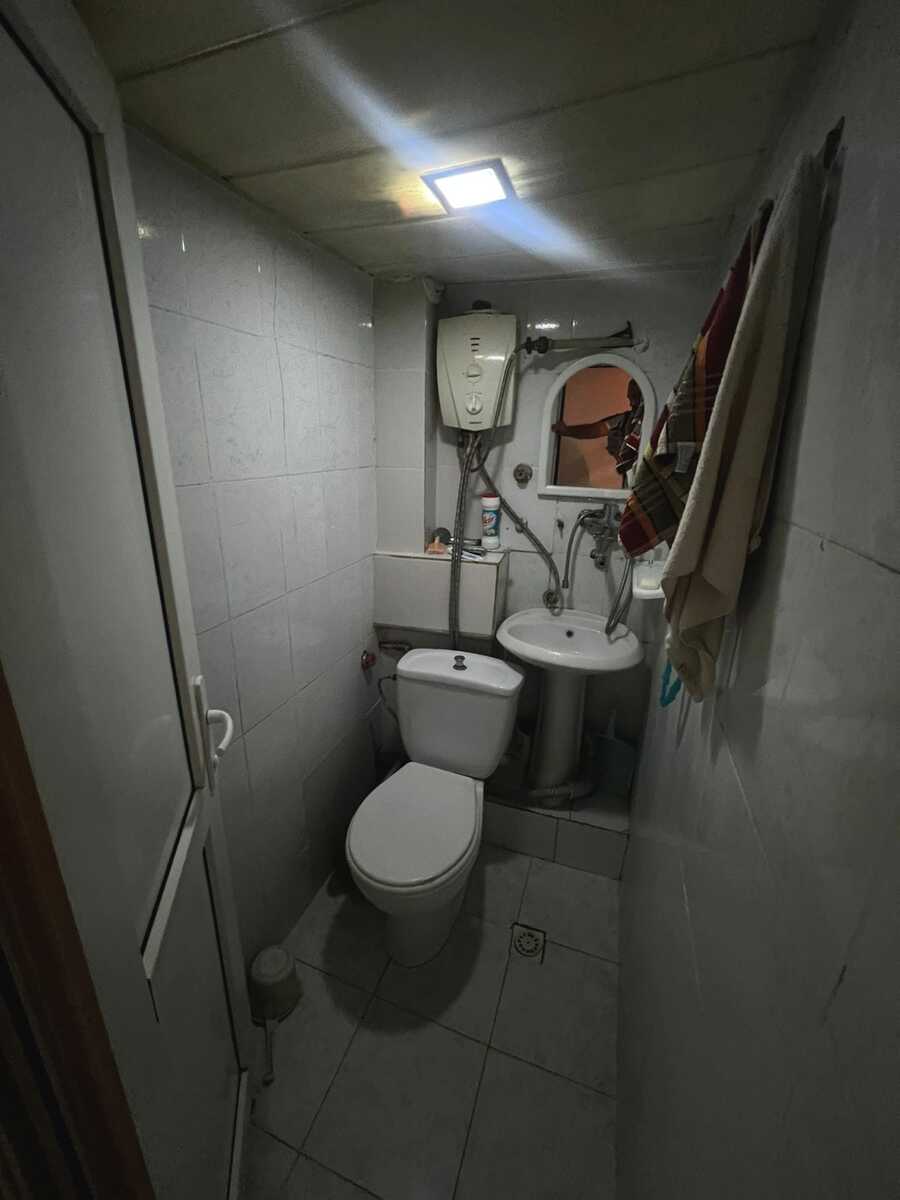 Satılır 2 otaqlı köhnə tikili 40 m² — Mənzil, Bakı (4)