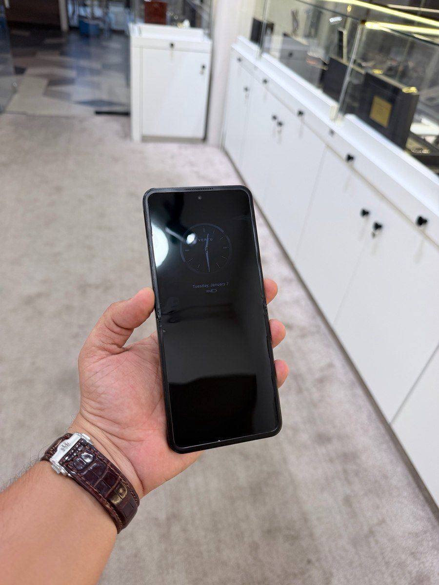 Vertu Ironflip Alligator Skin Amber Brown 512GB/12GB — Smartfonlar, Bakı (12)