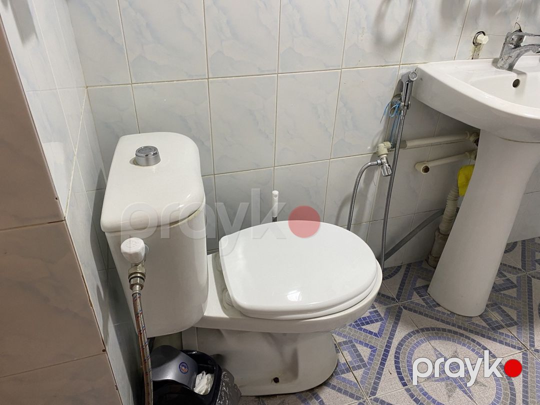 İcarəyə verilir 5 otaqlı köhnə tikili 135 m² — Mənzil, Bakı (8)