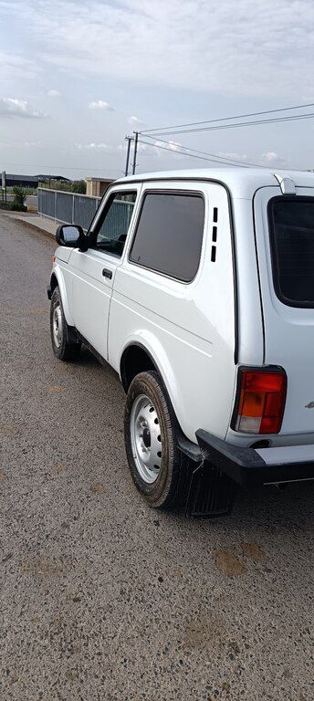 Lada (VAZ) Niva, 1.7 L, 2017 il, 87 000 km — Avtomobillər, İmişli (7)