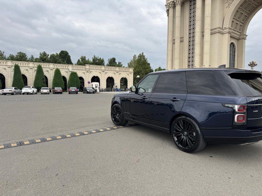 Land Rover Range Rover, 3.0 L, 2018 il, 113 000 km — Avtomobillər, Gəncə (7)